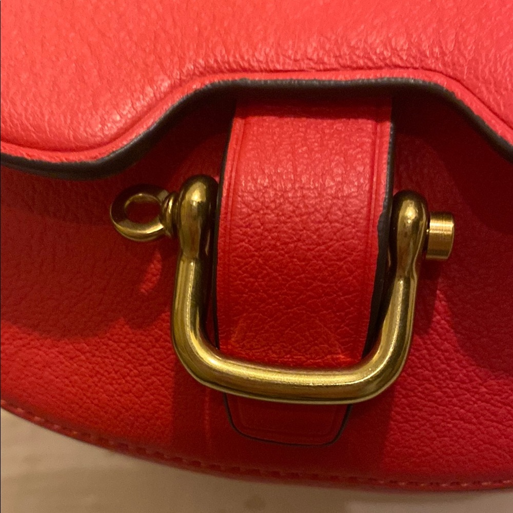 J.Crew 100% Vibrant Red Crossbody Bag with Saddle Shape and Gold Hardware - Picture 4 of 16
